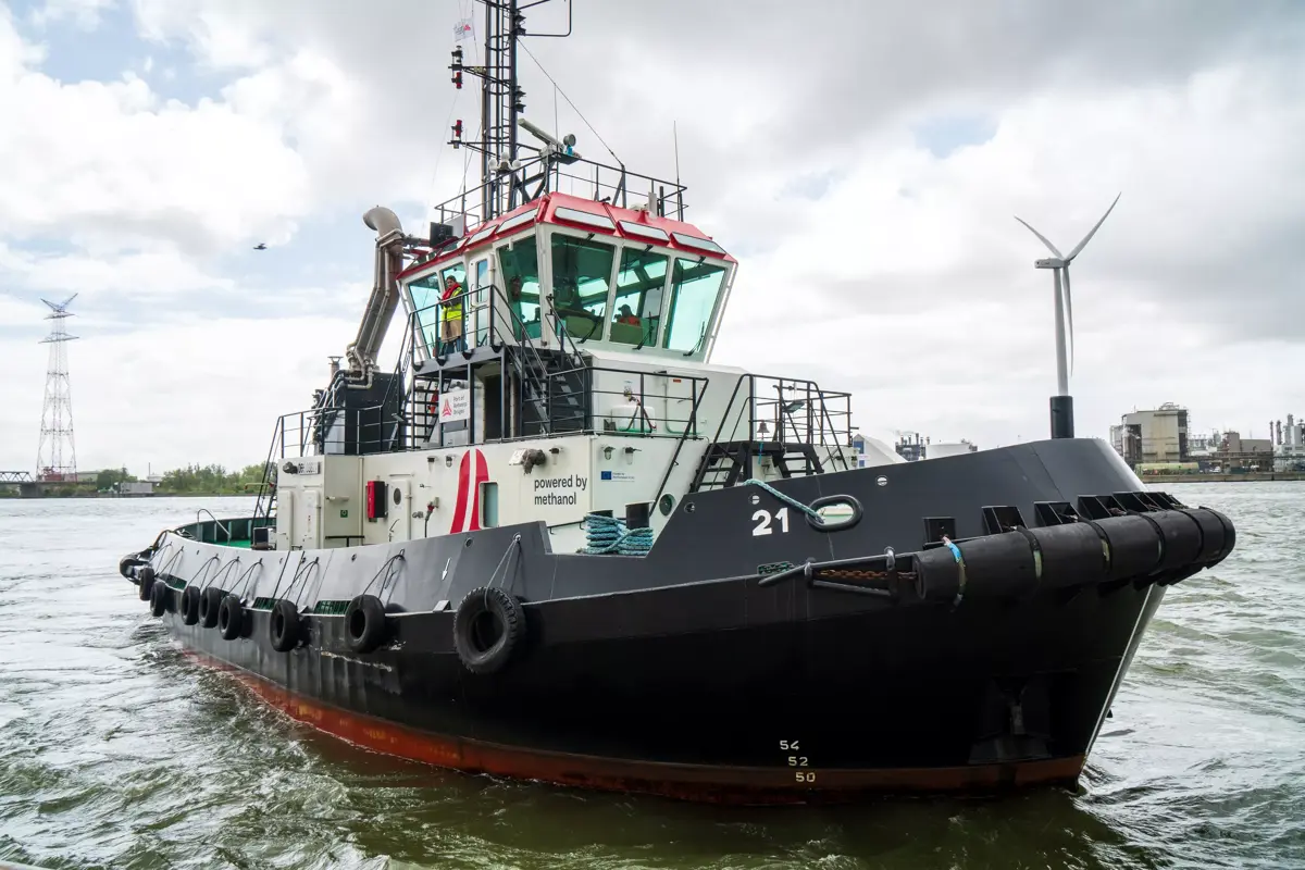 De Methatug is een sleepboot die vaart op methanol en ingezet wordt in de haven van Antwerpen.