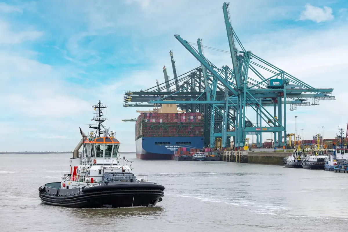 De Hydrotug 1 is de eerste sleepboot ter wereld op waterstof.