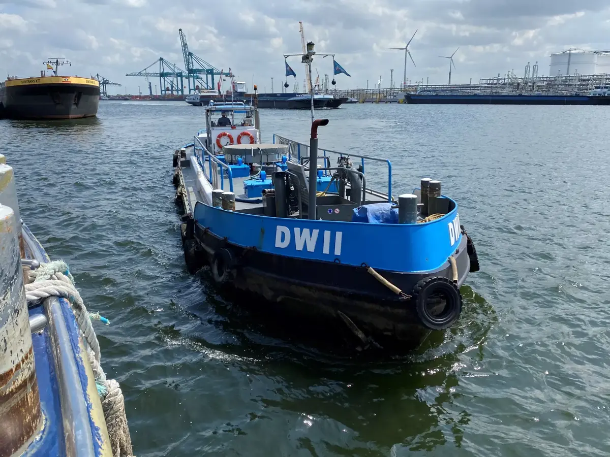 Drinking water boats of De Wit Bunkering NV